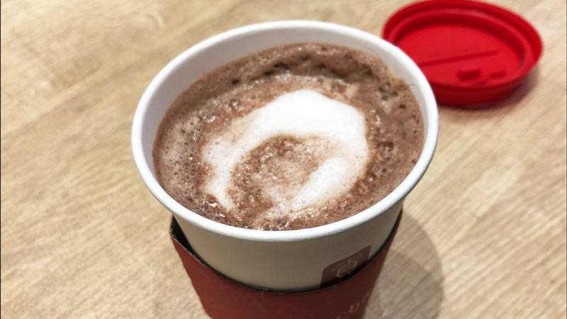 台湾発Gong cha （ゴンチャ）のチョコレートミルクティータピオカ（パール）トッピング