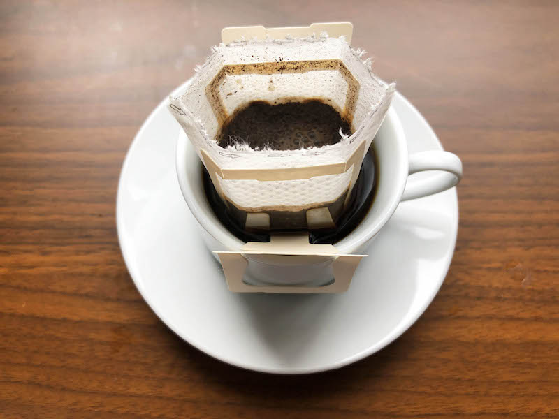バターコーヒーを作るのにまずはコーヒーを淹れる