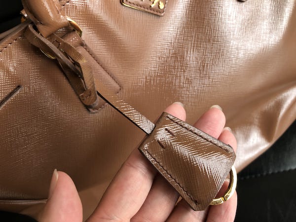 バッグレンタルLAXUS（ラクサス ）でレンタルしたPRADAのバッグの使用感