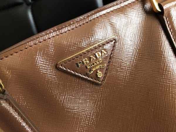 バッグレンタルLAXUS（ラクサス ）でレンタルしたPRADAのバッグの使用感